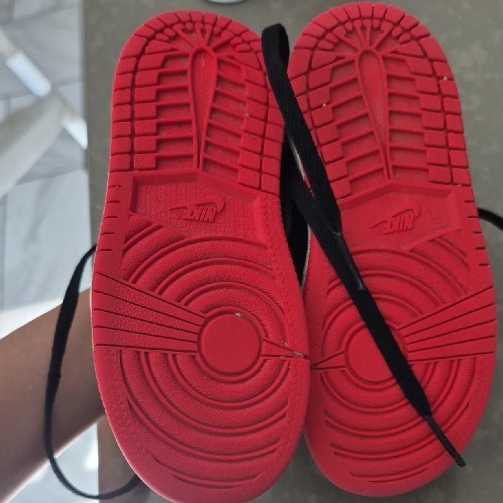 Nike Kids Black and Red High-Top Sneakers - Picture 4 of 6